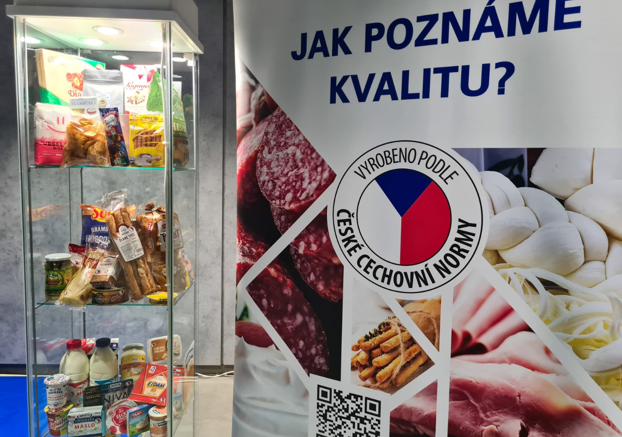 Zájem spotřebitelů o České cechovní normy roste. Na Makro Czech Gastro Festu o nich Potravinářská komora přesvědčila stovky návštěvníků